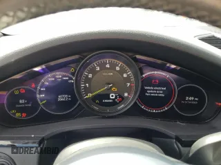 2022 Porsche Cayenne E-Hybrid Hybrid with VIN WP1AE2AY5NDA26193, listed as a Copart auction lot 48967735 with 60,703 mi miles and Clean title. Bid and sale history available at DreamBid. Image 9.