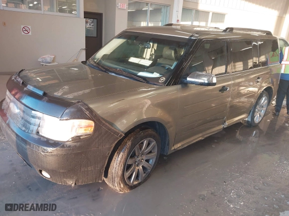 2012 Ford Flex Limited with VIN 2FMGK5DCXCBD00945, listed as a IAAI auction lot 41391771 with 264,487 mi miles. Bid and sale history available at carsss.com. Image 2.
