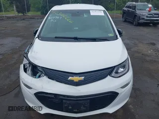 2021 Chevrolet Bolt EV LT z VIN 1G1FY6S05M4101349, wystawiony jako IAAI lot #42362226 z przebiegiem 47 005 mil mil oraz . Historia ofert i sprzedaży dostępna na DreamBid. Obrazek 12.