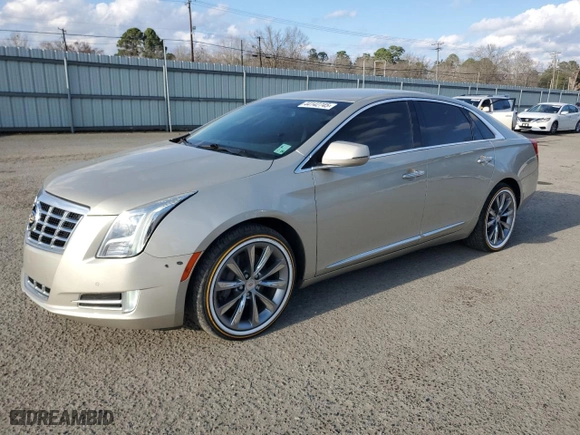 2013 Cadillac XTS Luxury with VIN 2G61R5S39D9178115, listed as a Copart auction lot 44142745 with 99,596 mi miles and Clean Title. Bid and sale history available at carsss.com. Image 1.