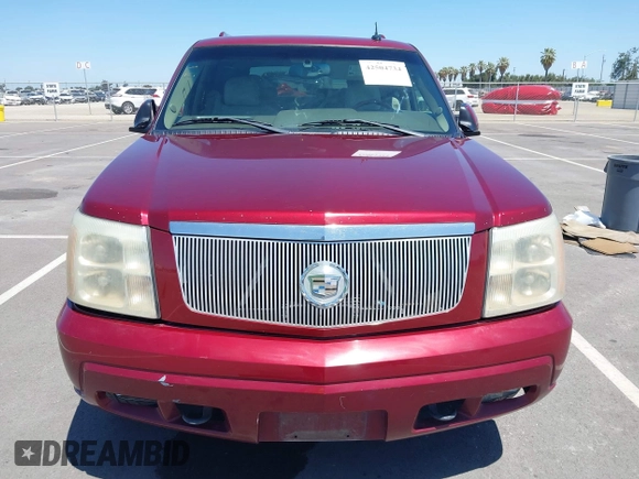 2003 Chevrolet Tahoe LS with VIN 1GNEC13TX3J252997, listed as a IAAI auction lot 42504734 with 118,972 mi miles and . Bid and sale history available at DreamBid. Image 12.