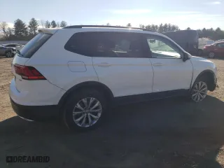2018 Volkswagen Tiguan S with VIN 3VV1B7AXXJM079227, listed as a Copart auction lot 83267984 with 71,119 mi miles and Salvage Title. Bid and sale history available at carsss.com. Image 3.