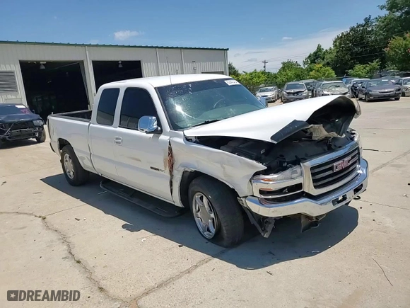 2005 GMC Sierra 1500 Work Truck with VIN 1GTEC19ZX5Z263247, listed as a Copart auction lot 62440494 with 250,023 mi miles and Salvage Title. Bid and sale history available at carsss.com. Image 11.