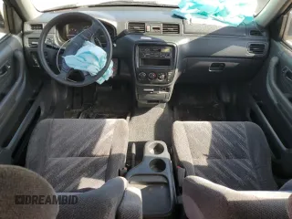 2000 Honda CR-V LX with VIN JHLRD2841YC010239, listed as a Copart auction lot 69995684 with 188,885 mi miles and Salvage Title. Bid and sale history available at carsss.com. Image 8.