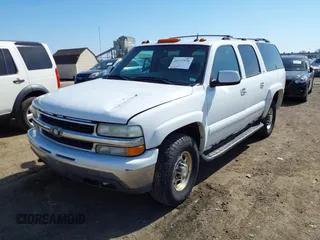 2004 Chevrolet Suburban LT with VIN 1GNGK26U54R157174, listed as a IAAI auction lot 41777576 with 233,991 mi miles. Bid and sale history available at carsss.com. Image 2.
