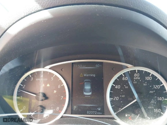2016 Nissan Sentra SR with VIN 3N1AB7AP2GL683371, listed as a IAAI auction lot 41817502 with 82,072 mi miles. Bid and sale history available at carsss.com. Image 7.