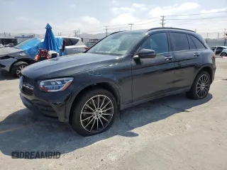 2022 Mercedes-Benz GLC 300 z VIN W1N0G8DB1NV365375, wystawiony jako Copart lot #54902045 z przebiegiem 51 926 mil mil oraz Szkoda całkowita • Salvage title. Historia ofert i sprzedaży dostępna na DreamBid. Obrazek 1.