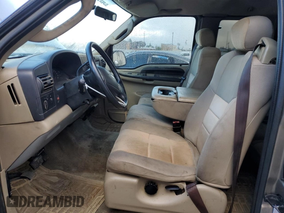 2005 Ford Super Duty F-250 XL with VIN 1FTSX205X5EA72216, listed as a Copart auction lot 44575325 with 217,271 mi miles and Salvage Title. Bid and sale history available at carsss.com. Image 7.