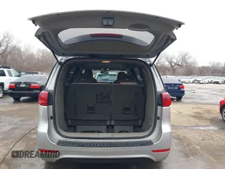 2017 Kia Sedona L with VIN KNDMA5C17H6271663, listed as a IAAI auction lot 41492437 with 338,875 mi miles. Bid and sale history available at carsss.com. Image 12.