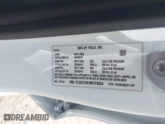 2021 Tesla Model 3 Long Range z VIN 5YJ3E1EB1MF975824, wystawiony jako IAAI lot #42146968 z przebiegiem 97 570 mil mil oraz . Historia ofert i sprzedaży dostępna na DreamBid. Obrazek 9.