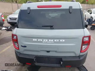 2024 Ford Bronco Sport Big Bend z VIN 3FMCR9B69RRE99592, wystawiony jako IAAI lot #42099227 z przebiegiem 3296 mil mil oraz . Historia ofert i sprzedaży dostępna na DreamBid. Obrazek 16.