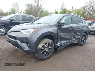 2017 Toyota RAV4 SE с VIN 2T3JFREV7HW669529, выставлен на аукционе IAAI как лот 42155284 с пробегом 64 272 миль миль и . История ставок и продаж доступна на DreamBid. Изображение 2.
