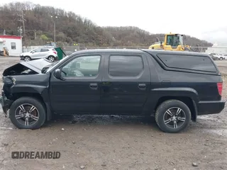 2011 Honda Ridgeline RT z VIN 5FPYK1F24BB010604, wystawiony jako IAAI lot #41941553 z przebiegiem 37 814 mil mil oraz . Historia ofert i sprzedaży dostępna na DreamBid. Obrazek 15.