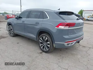 2021 Volkswagen Atlas SEL Premium R-Line с VIN 1V2FE2CA0MC223881, выставлен на аукционе IAAI как лот 42257435 с пробегом 81 674 миль миль и . История ставок и продаж доступна на DreamBid. Изображение 3.