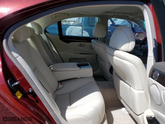 2008 Lexus LS 460 with VIN JTHBL46FX85064076, listed as a Copart auction lot 71107124 with 186,076 mi miles and Salvage Title. Bid and sale history available at carsss.com. Image 10.