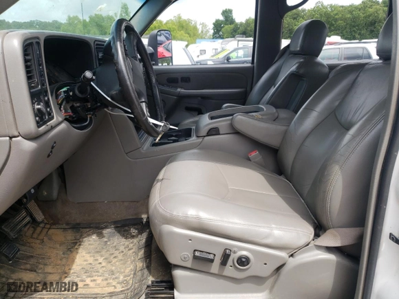 2003 GMC Sierra 2500HD SLT with VIN 1GTHK23133F107669, listed as a Copart auction lot 61963114 with 0 mi miles and Salvage Title. Bid and sale history available at carsss.com. Image 7.