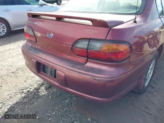 2002 Chevrolet Malibu LS with VIN 1G1NE52J02M546473, listed as a IAAI auction lot 41551575 with 83,193 mi miles. Bid and sale history available at carsss.com. Image 6.