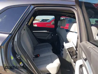 2025 Audi Q5 S line Prestige with VIN WA1FAAFY1S2004652, listed as a IAAI auction lot 41225497 with 454 mi miles. Bid and sale history available at carsss.com. Image 8.