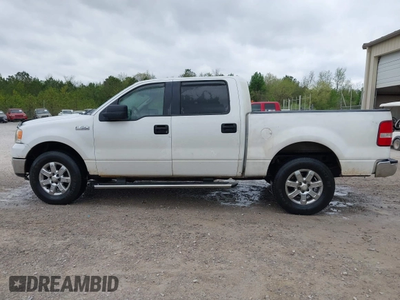 2007 Ford F-150 XLT z VIN 1FTRW14W27KD53977, wystawiony jako IAAI lot #41935006 z przebiegiem 163 444 mil mil oraz . Historia ofert i sprzedaży dostępna na DreamBid. Obrazek 14.