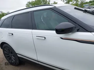 2018 Land Rover Range Rover Velar R-Dynamic SE with VIN SALYL2RN9JA723337, listed as a IAAI auction lot 42344905 with 103,789 mi miles and . Bid and sale history available at DreamBid. Image 14.