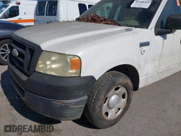 2008 Ford F-150 XL z VIN 1FTRF122X8KB62714, wystawiony jako IAAI lot #42680569 z przebiegiem 132 846 mil mil oraz . Historia ofert i sprzedaży dostępna na DreamBid. Obrazek 6.