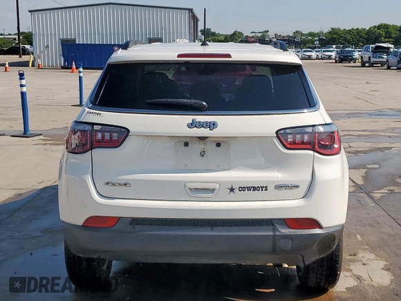 2018 Jeep Compass Latitude с VIN 3C4NJDBBXJT457007, выставлен на аукционе Copart как лот 56649625 с пробегом 113 538 миль миль и Списание • Salvage title. История ставок и продаж доступна на DreamBid. Изображение 6.