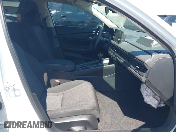 2024 Honda Accord EX with VIN 1HGCY1F33RA036478, listed as a IAAI auction lot 41882062 with 2,364 mi miles and . Bid and sale history available at DreamBid. Image 5.