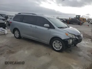 2017 Toyota Sienna XLE Auto Access Seat with VIN 5TDYZ3DC5HS836006, listed as a Copart auction lot 51231435 with 63,342 mi miles and Salvage Title. Bid and sale history available at DreamBid. Image 4.