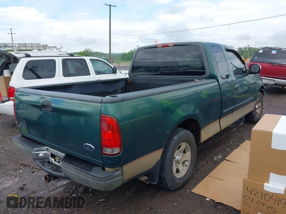 1999 Ford F-150 с VIN 1FTZX1729XNA84770, выставлен на аукционе IAAI как лот 42104198 с пробегом Не указан миль и . История ставок и продаж доступна на DreamBid. Изображение 4.