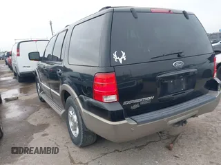 2003 Ford Expedition Eddie Bauer with VIN 1FMRU17W73LC40253, listed as a IAAI auction lot 41451295 with 324,134 mi miles. Bid and sale history available at carsss.com. Image 3.