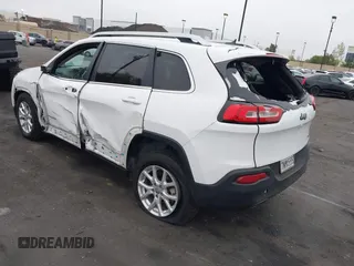 2015 Jeep Cherokee Latitude with VIN 1C4PJLCB0FW761871, listed as a IAAI auction lot 42099336 with 213,049 mi miles and . Bid and sale history available at DreamBid. Image 3.