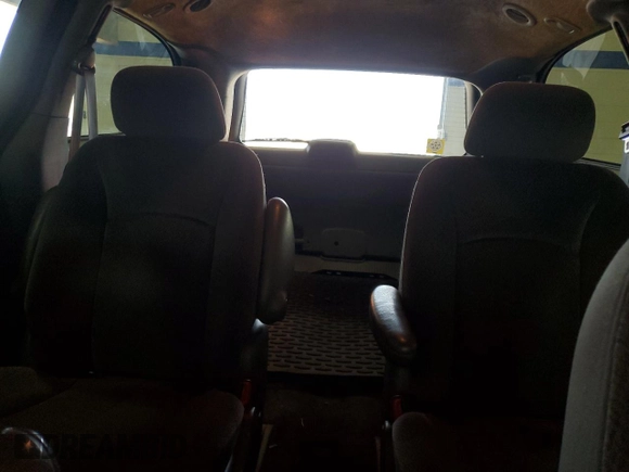 2004 Dodge Caravan SE with VIN 1D4GP24R14B556510, listed as a Copart auction lot 59522465 with 202,668 mi miles and Clean title. Bid and sale history available at DreamBid. Image 10.