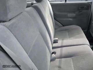 2003 Suzuki Grand Vitara with VIN JS3TD62V534105807, listed as a IAAI auction lot 41662214 with 111,087 mi miles. Bid and sale history available at carsss.com. Image 8.