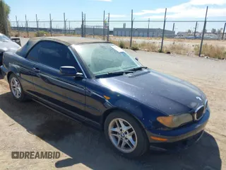 2004 BMW 3 Series 325Ci with VIN WBABW33404PL27967, listed as a IAAI auction lot 41920527 with 86,828 mi miles. Bid and sale history available at carsss.com. Image 1.