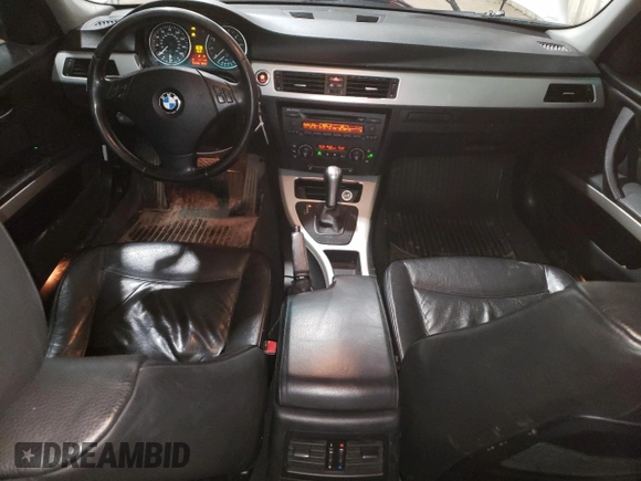 2006 BMW 3 Series 325xi with VIN WBAVD13576KV05230, listed as a Copart auction lot 53792085 with 124,190 mi miles and Salvage Title. Bid and sale history available at carsss.com. Image 8.