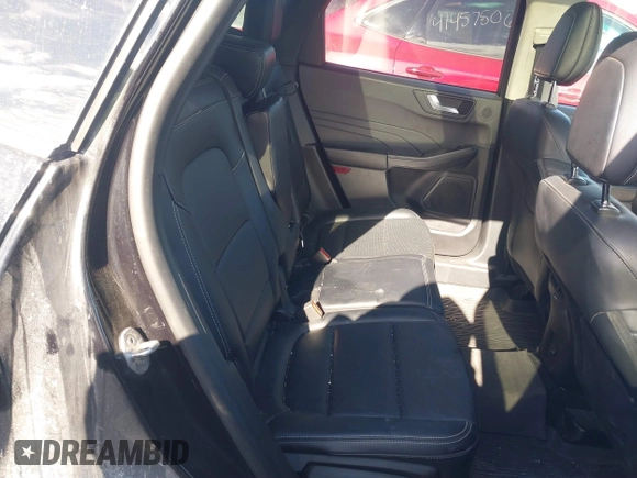 2021 Ford Escape Titanium с VIN 1FMCU9J90MUB23259, выставлен на аукционе IAAI как лот 41535706 с пробегом 100 664 миль миль и . История ставок и продаж доступна на DreamBid. Изображение 8.