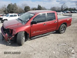 2015 Nissan Titan Pro-4X with VIN 1N6BA0EC0FN503853, listed as a Copart auction lot 42395785 with 70,441 mi miles and Clean title. Bid and sale history available at DreamBid. Image 1.