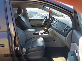 2018 Kia Sedona LX with VIN KNDMB5C12J6372631, listed as a IAAI auction lot 41994306 with 75,918 mi miles. Bid and sale history available at carsss.com. Image 5.