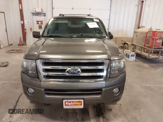 2012 Ford Expedition Limited с VIN 1FMJU2A58CEF01512, выставлен на аукционе IAAI как лот 41866654 с пробегом 182 813 миль миль и . История ставок и продаж доступна на DreamBid. Изображение 12.