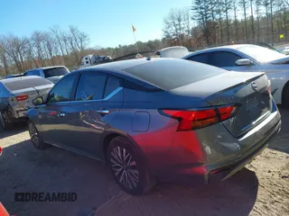 2024 Nissan Altima SV with VIN 1N4BL4DV3RN322621, listed as a IAAI auction lot 40843918 with 19,242 mi miles and . Bid and sale history available at DreamBid. Image 15.
