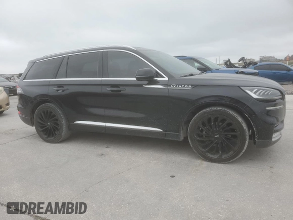 2021 Lincoln Aviator Reserve with VIN 5LM5J7WCXMGL17366, listed as a Copart auction lot 51515555 with 44,232 mi miles and Clean title. Bid and sale history available at DreamBid. Image 4.