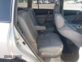 2010 Toyota Highlander Limited with VIN 5TDYK3EH1AS011780, listed as a IAAI auction lot 42452423 with 219,369 mi miles and . Bid and sale history available at DreamBid. Image 8.
