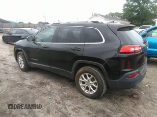 2014 Jeep Cherokee Latitude with VIN 1C4PJLCB1EW231178, listed as a IAAI auction lot 42128894 with 121,412 mi miles. Bid and sale history available at carsss.com. Image 3.