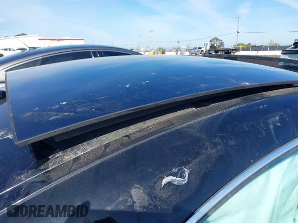 2018 Mercedes-Benz CLA 250 with VIN WDDSJ4GB0JN530208, listed as a IAAI auction lot 39157315 with 60,901 mi miles and . Bid and sale history available at DreamBid. Image 18.