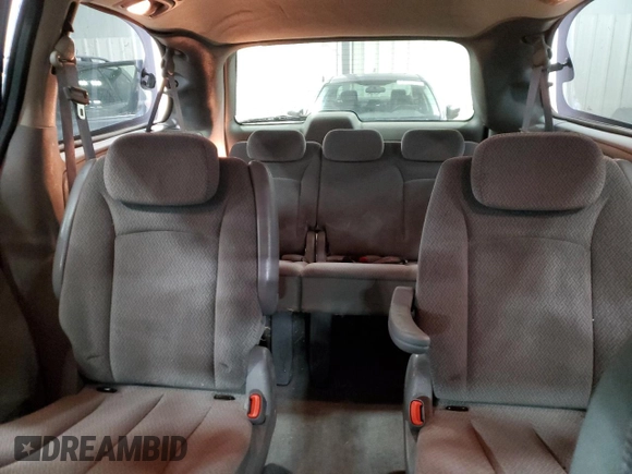 2007 Chrysler Town & Country LWB Touring with VIN 2A4GP54L57R158372, listed as a Copart auction lot 41767945 with 179,374 mi miles and Salvage Title. Bid and sale history available at carsss.com. Image 10.