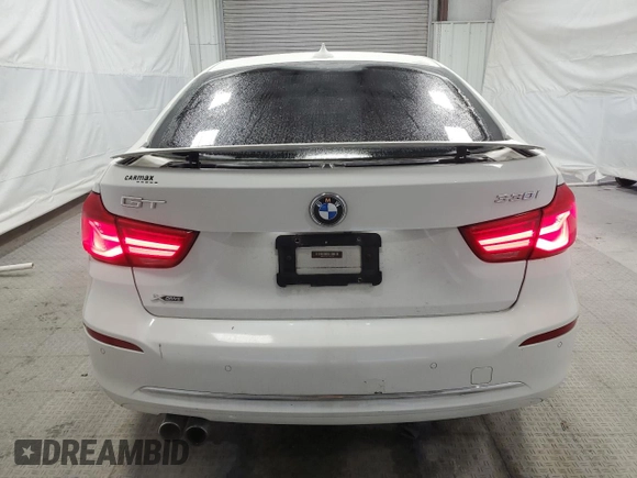 2017 BMW 3 Series 330i xDrive with VIN WBA8Z9C52HG452794, listed as a Copart auction lot 87289364 with 82,108 mi miles and Clean Title. Bid and sale history available at carsss.com. Image 6.