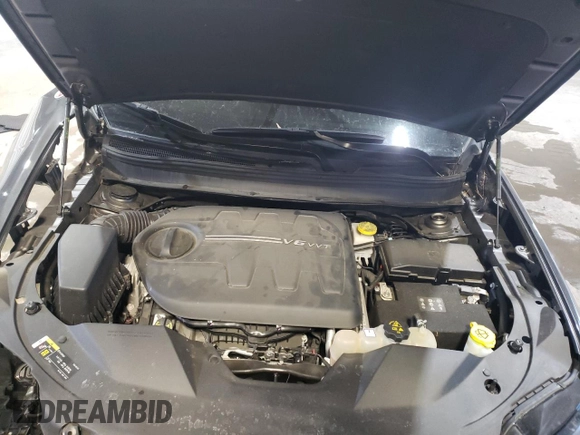 2022 Jeep Cherokee Trailhawk with VIN 1C4PJMBX8ND500503, listed as a Copart auction lot 85705204 with 31,112 mi miles and Salvage Title. Bid and sale history available at DreamBid. Image 12.