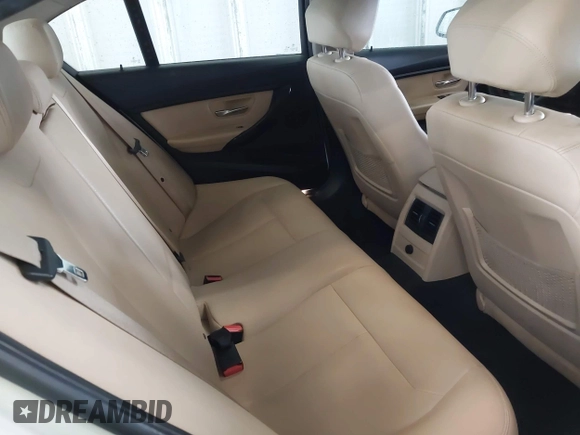 2018 BMW 3 Series 320i with VIN WBA8A9C57JAH13937, listed as a IAAI auction lot 41979917 with 268,115 mi miles. Bid and sale history available at carsss.com. Image 8.
