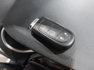 2014 Jeep Cherokee Limited z VIN 1C4PJMDS6EW207642, wystawiony jako IAAI lot #42471768 z przebiegiem 133 658 mil mil oraz . Historia ofert i sprzedaży dostępna na DreamBid. Obrazek 11.