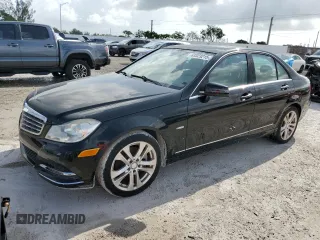 2012 Mercedes-Benz C 250 Sport z VIN WDDGF4HBXCR237790, wystawiony jako Copart lot #63523215 z przebiegiem 95 658 mil mil oraz Czysty tytuł • Clean title. Historia ofert i sprzedaży dostępna na DreamBid. Obrazek 1.